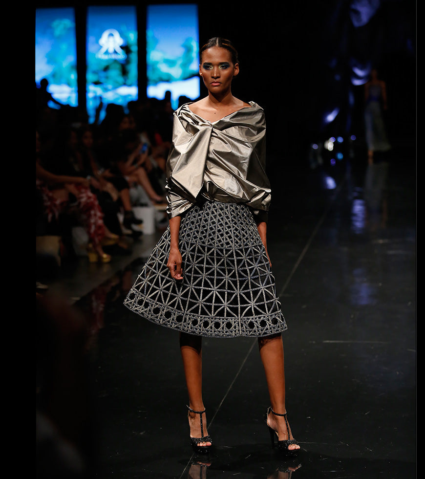 Look 4