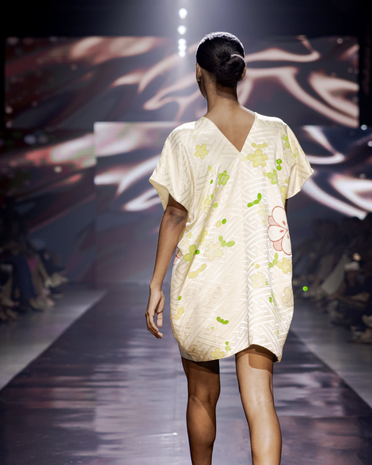 Look 2