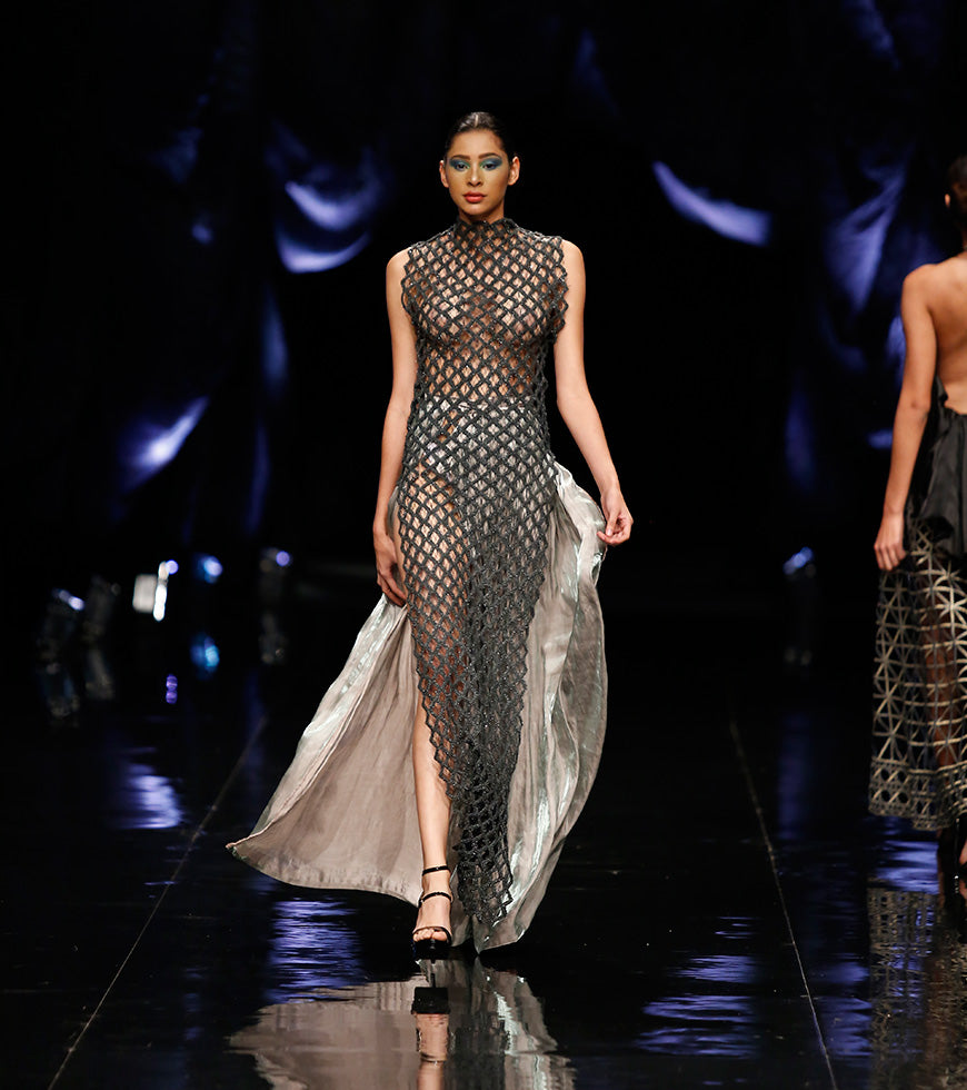 Look 7