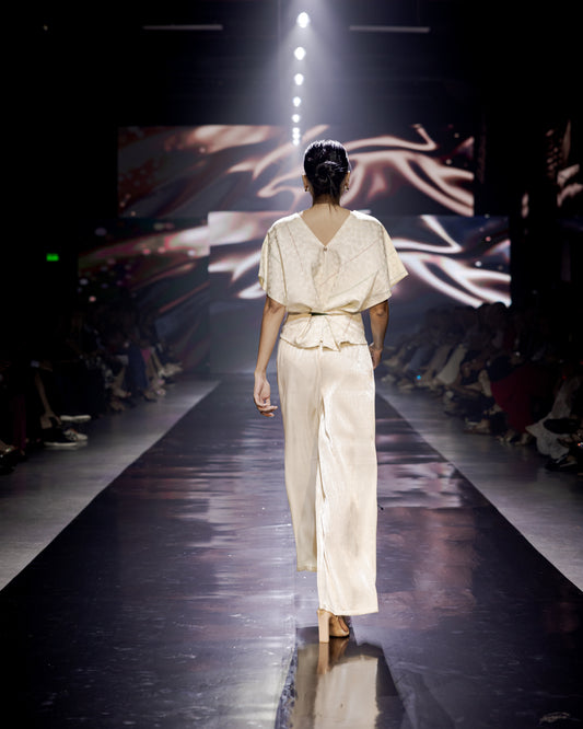 Look 8